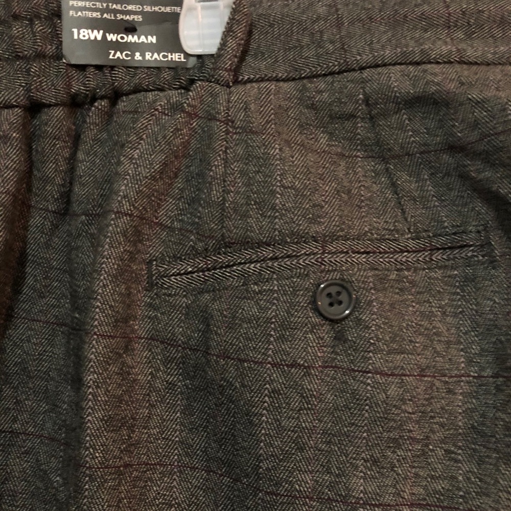 Pants - Picture 6 of 7